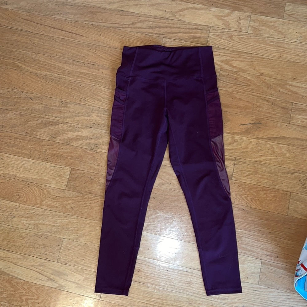 NWOT Leggings